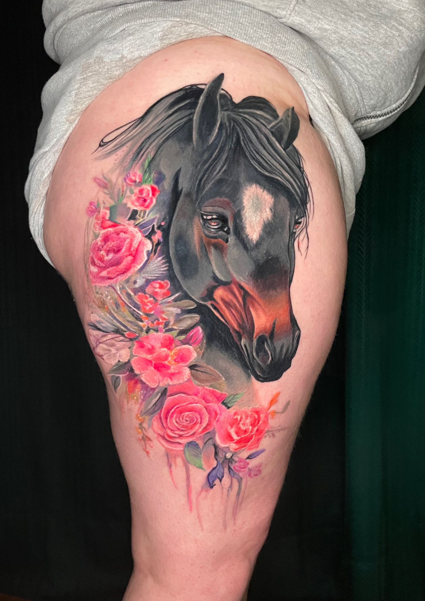 tattoo-cheval-roses