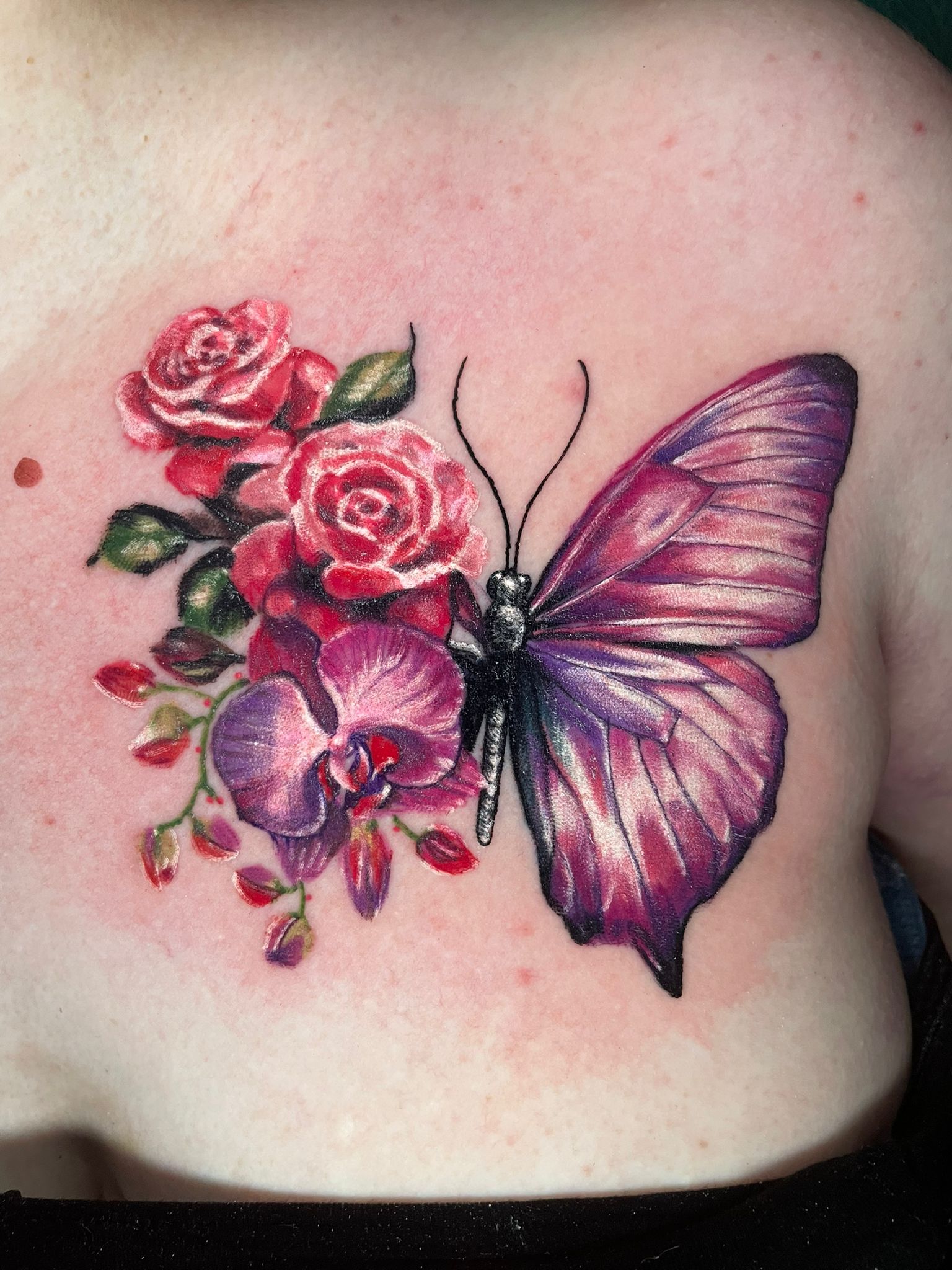 tattoo-papillons-roses